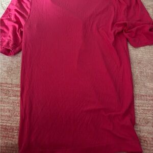 LOFT Men's Vibrant Red Short Sleeve Tee
